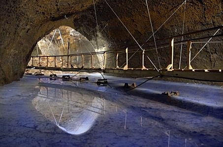 Shoshone Ice Caves