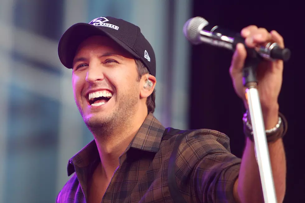 Luke Bryan Will Sing National Anthem At Super Bowl 51